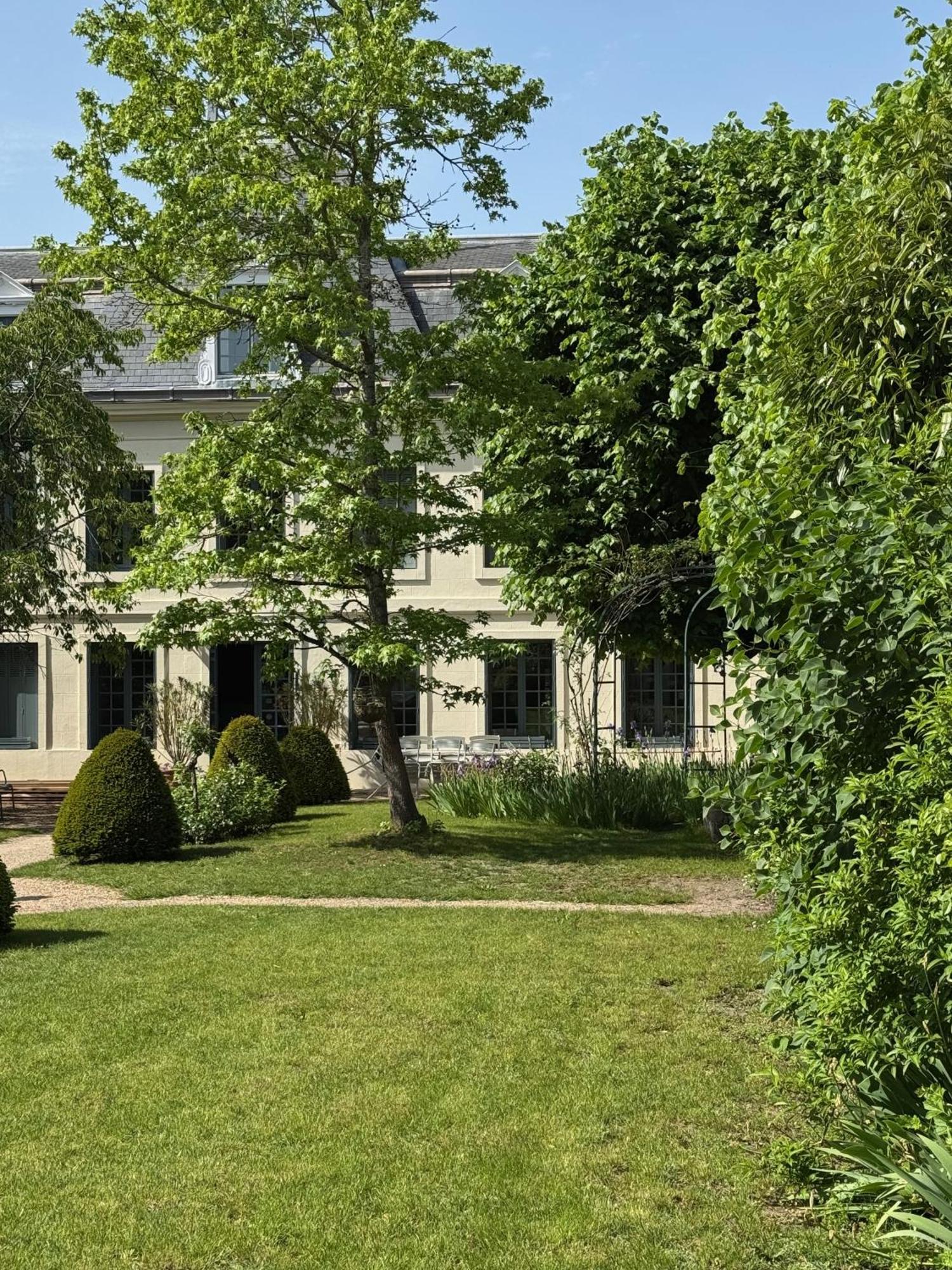 הוילה אמבואה Le Vieux Manoir מראה חיצוני תמונה